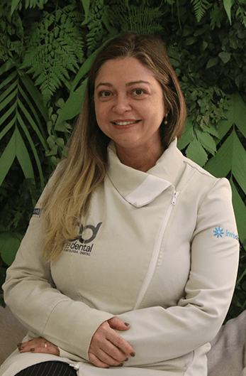 PRÓTESE DENTÁRIA E ESTÉTICA